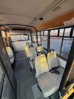 
										2001 Chevrolet express 3500 passenger full									