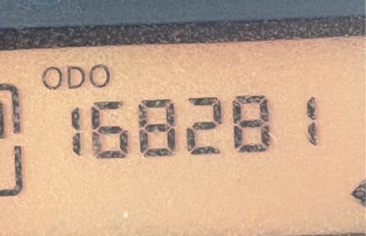 
								2012 Nissan versa full									