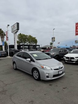 
										2010 Toyota prius full									