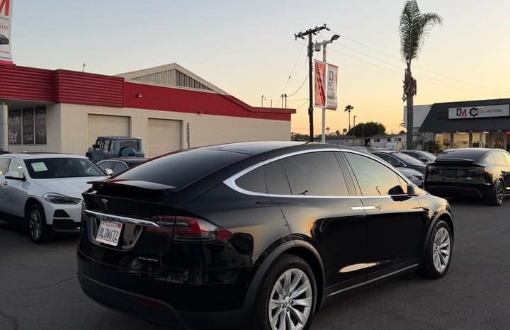 
								2019 Tesla model x Long Range Sport Utility 4D full									