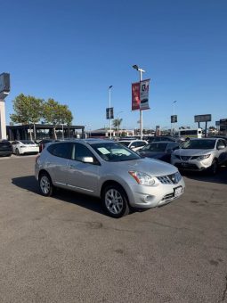 
										2013 Nissan rogue full									