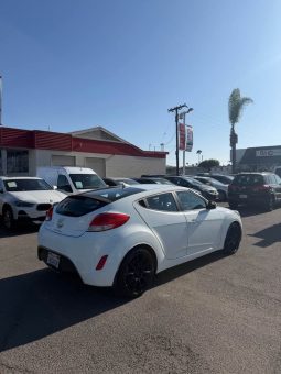 
										2013 Hyundai veloster full									