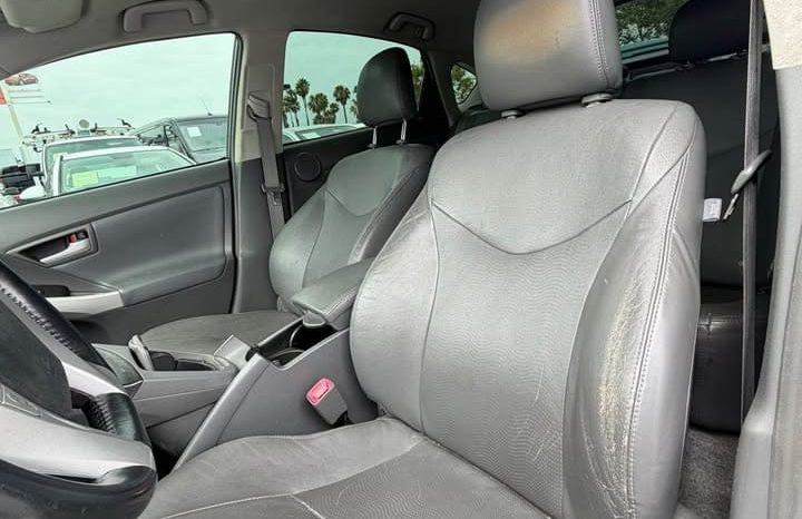 
								2010 Toyota prius full									