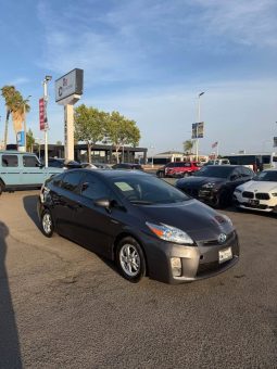 
										2011 Toyota prius full									