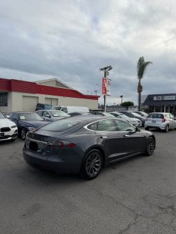 
										2018 Tesla model s 100D Sedan 4D full									