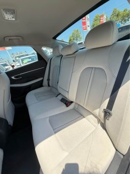 
										2025 Hyundai sonata SEL full									