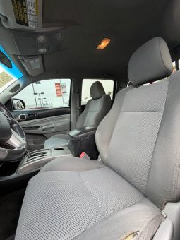
										2015 Toyota tacoma double cab full									