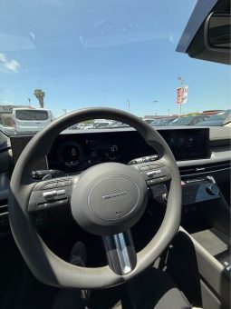 
										2025 Hyundai sonata SEL full									