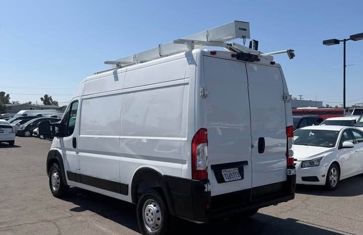 
								2023 Ram promaster 1500 cargo 136 WB full									