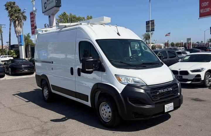 
								2023 Ram promaster 1500 cargo 136 WB full									