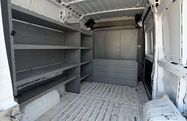 
								2023 Ram promaster 1500 cargo 136 WB full									