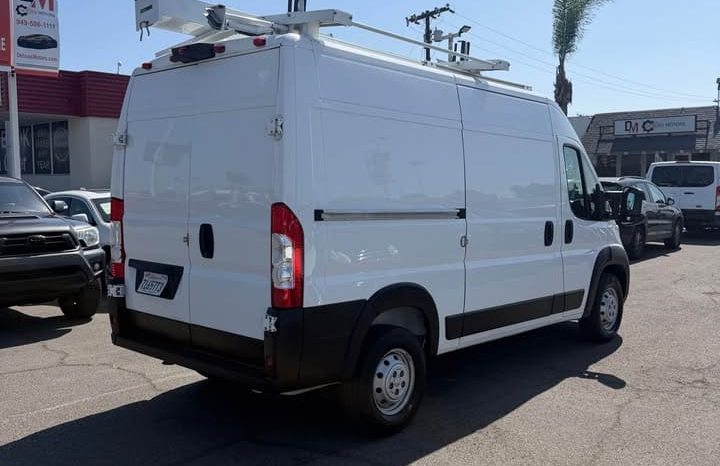 
								2023 Ram promaster 1500 cargo 136 WB full									