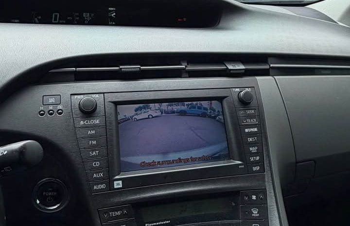 
								2010 Toyota prius full									