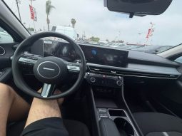 
										2025 Hyundai sonata SEL full									