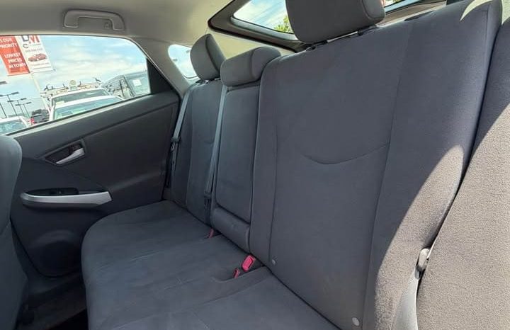 
								2011 Toyota prius full									