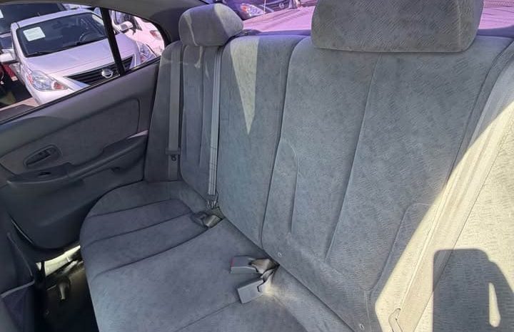 
								2005 Hyundai elantra full									