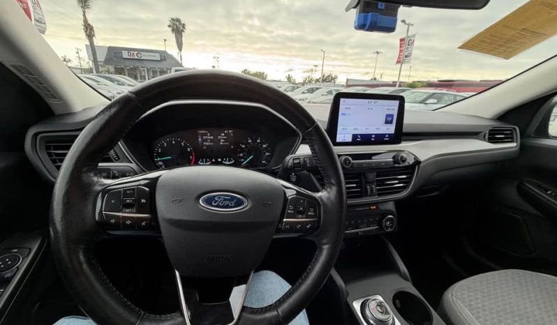 
								2021 Ford escape full									