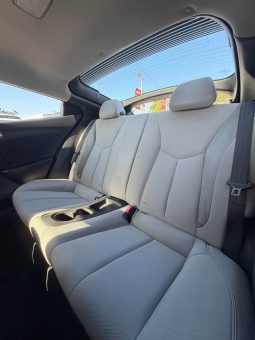 
										2013 Hyundai veloster full									
