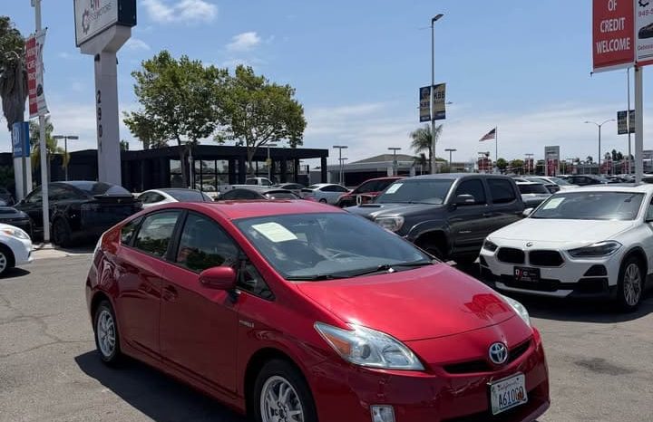 
								2011 Toyota prius full									