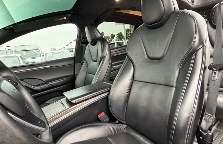 
								2023 Tesla model x Long Range Sport Utility 4D full									
