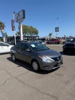 
										2016 Nissan versa full									