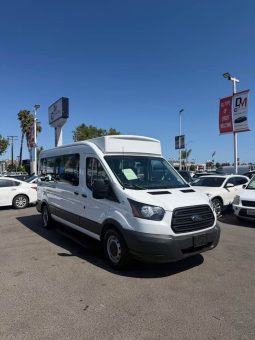 
										2018 Ford transit 350 passenger van XL w/Medium Roof Van 3D full									