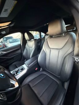 
										2023 BMW i4 full									