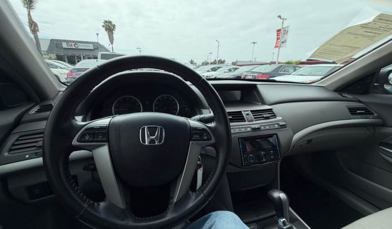 
								2009 Honda accord EX-L Sedan 4D full									