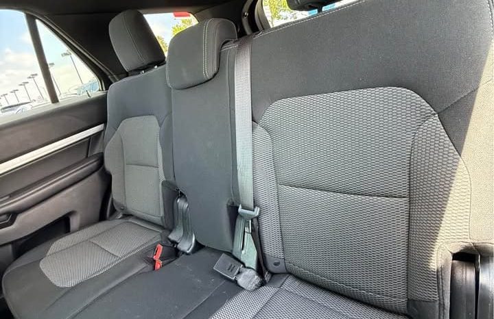 
								2016 Ford explorer full									
