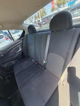 
										2015 Nissan versa full									