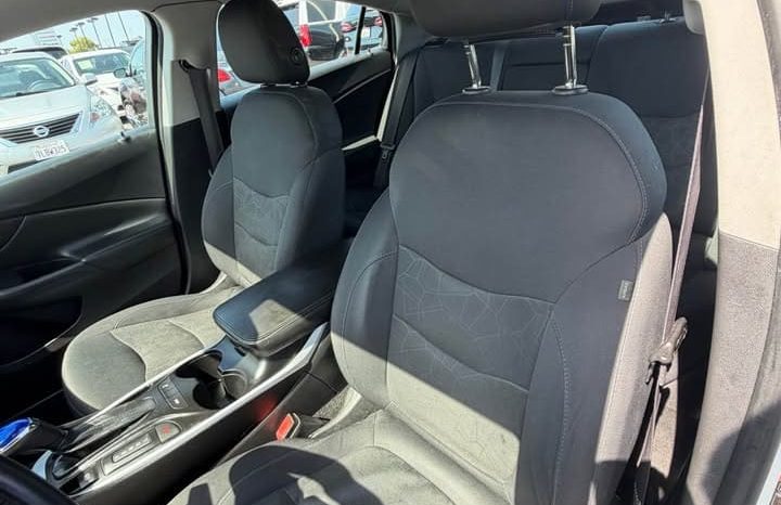 
								2017 Chevrolet volt full									