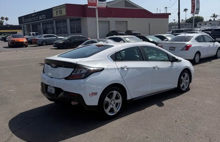 
								2017 Chevrolet volt full									