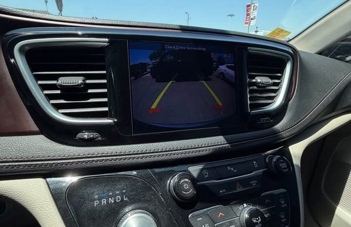 
								2018 Chrysler pacifica full									