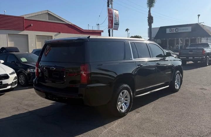 
								2016 Chevrolet suburban LS full									
