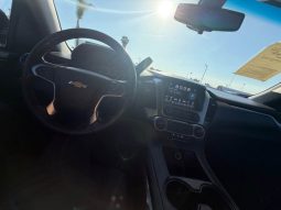 
										2016 Chevrolet suburban LS full									