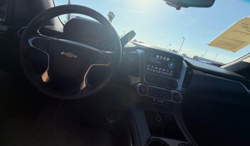 
								2016 Chevrolet suburban LS full									