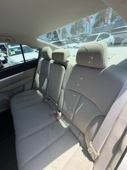 
										2011 Subaru legacy full									