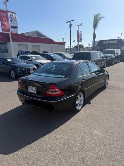 
										2004 Mercedes-Benz c-class C 320 Sedan 4D full									