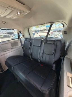 
										2016 Chrysler town & country full									