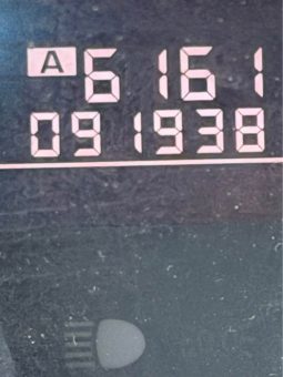 
										2011 Subaru legacy full									
