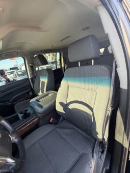 
										2016 Chevrolet suburban LS full									
