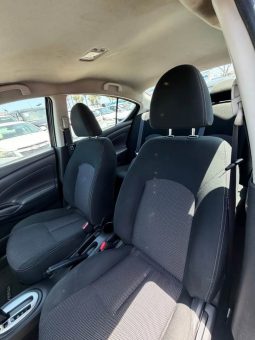 
										2017 Nissan versa full									