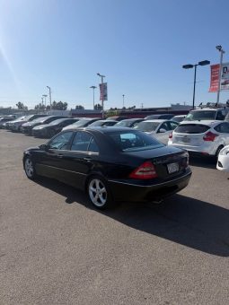 
										2004 Mercedes-Benz c-class C 320 Sedan 4D full									
