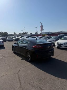 
										2017 Hyundai ioniq hybrid full									