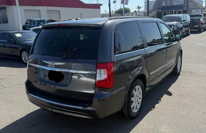 
								2016 Chrysler town & country full									