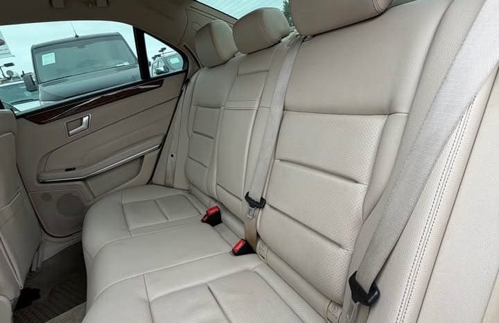 
								2014 Mercedes-Benz e-class E-350 Sport full									