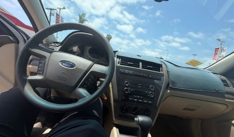 
								2008 Ford fusion full									