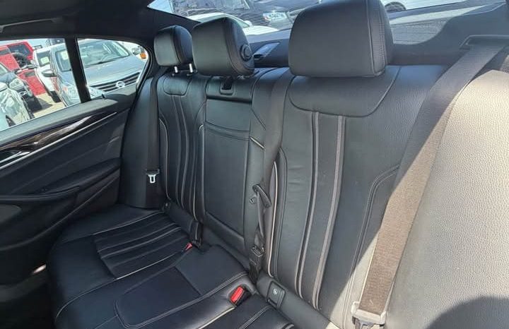 
								2018 BMW 5 series 530i Sedan 4D full									