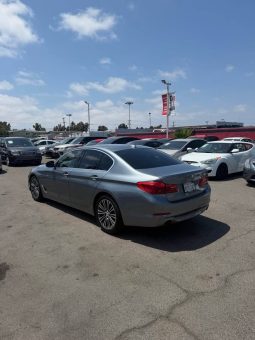 
										2018 BMW 5 series 530i Sedan 4D full									