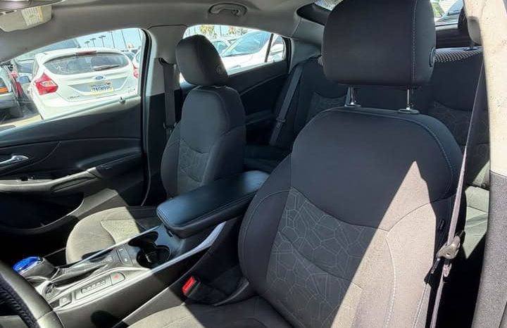 
								2017 Chevrolet volt full									